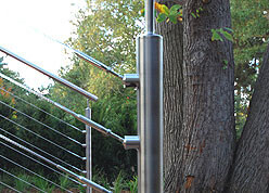 Cable Railing showing the articulation of the ball & socket system